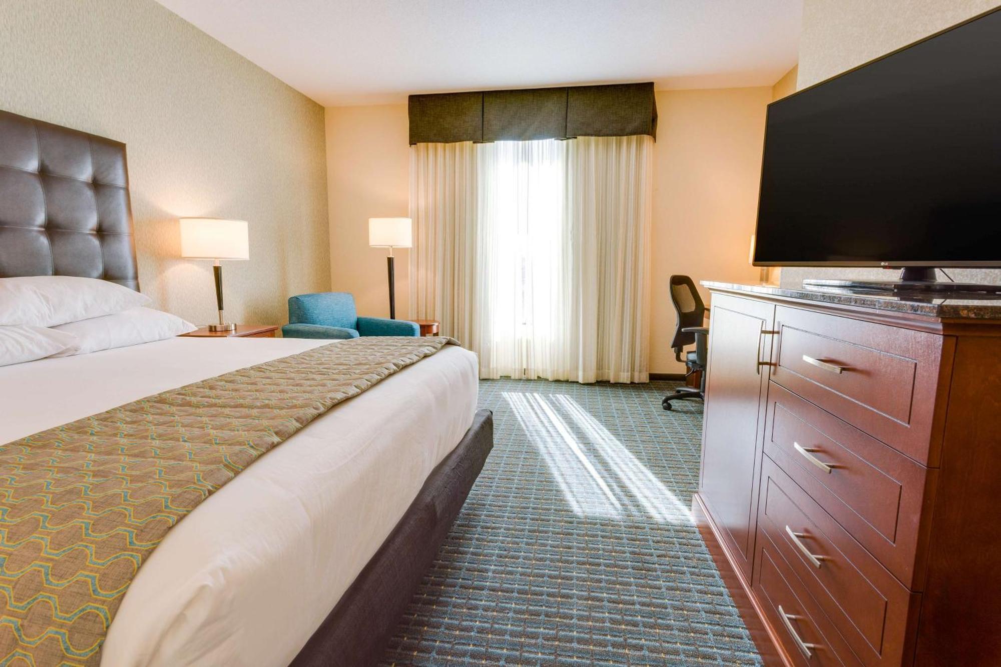 Drury Inn & Suites Γκέινσβιλ Εξωτερικό φωτογραφία