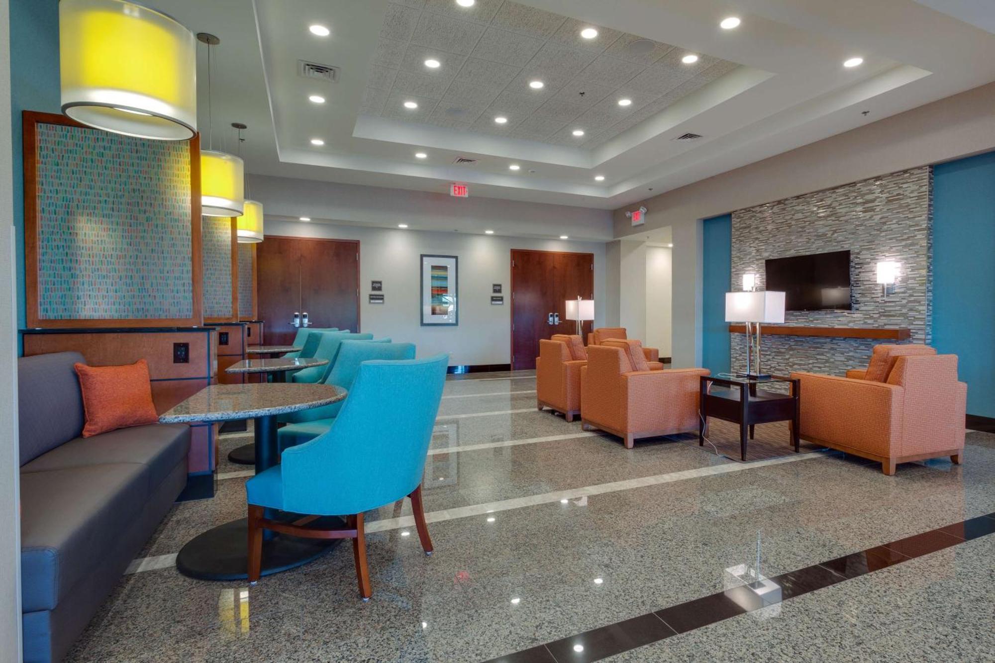 Drury Inn & Suites Γκέινσβιλ Εξωτερικό φωτογραφία
